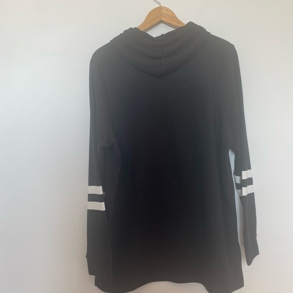 VINTAGE Vibes Y2K Bratz Doll 2001 Sweater Throwback Hoodie Black Festival Spring - Picture 9 of 10